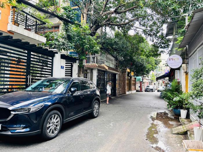 Bán nhà đường Trương Hoàng Thanh quận Tân Bình