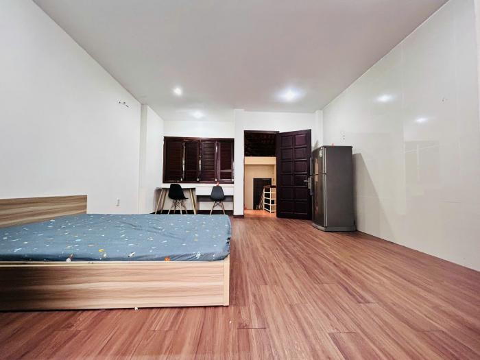 Bán nhà hẻm xe hơi đường Hồng Hà quận Tân Bình (đi bộ 2 phút ra sân bay vị trí đẹp không có tiếng