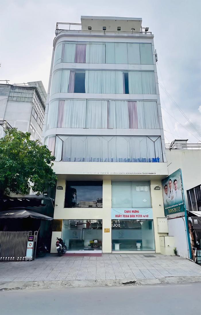 Tòa nhà cho thuê đường Đồng Nai Quận 10