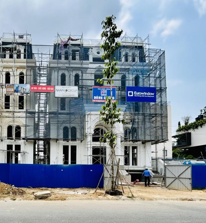 Cho thuê tòa nhà mặt tiền đường Nguyễn An