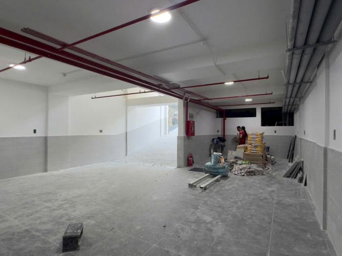 Tòa nhà cho thuê mặt tiền 72 Nguyễn Văn Kỉnh Quận 2