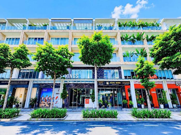 Tòa nhà cho thuê mặt tiền 24-26 đường B4 khu Sala Quận 2