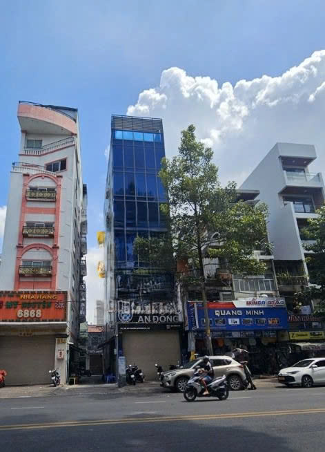 Tòa nhà cho thuê mặt tiền 360 An Dương Vương Quận 5