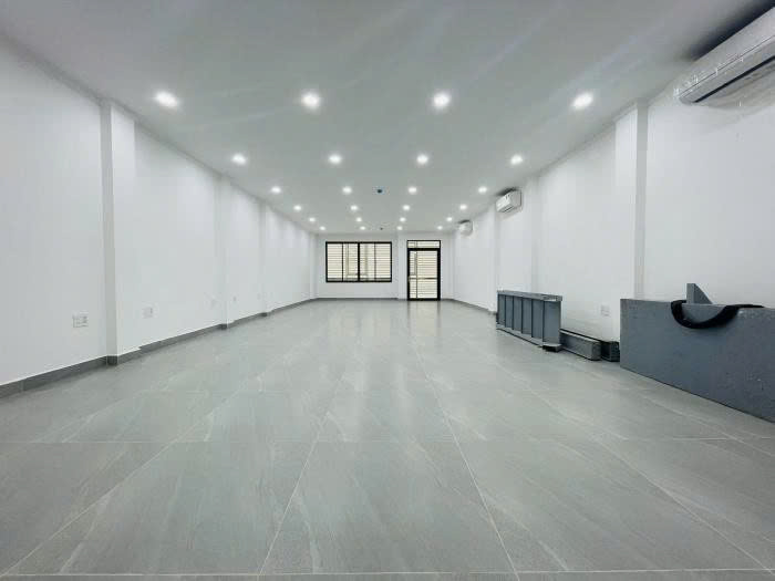 Tòa nhà cho thuê 2C13 Trường Sa Quận Bình Thạnh