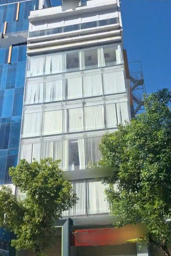 Tòa nhà cho thuê mặt tiền 285 Nguyễn Văn Trỗi Quận Phú Nhuận