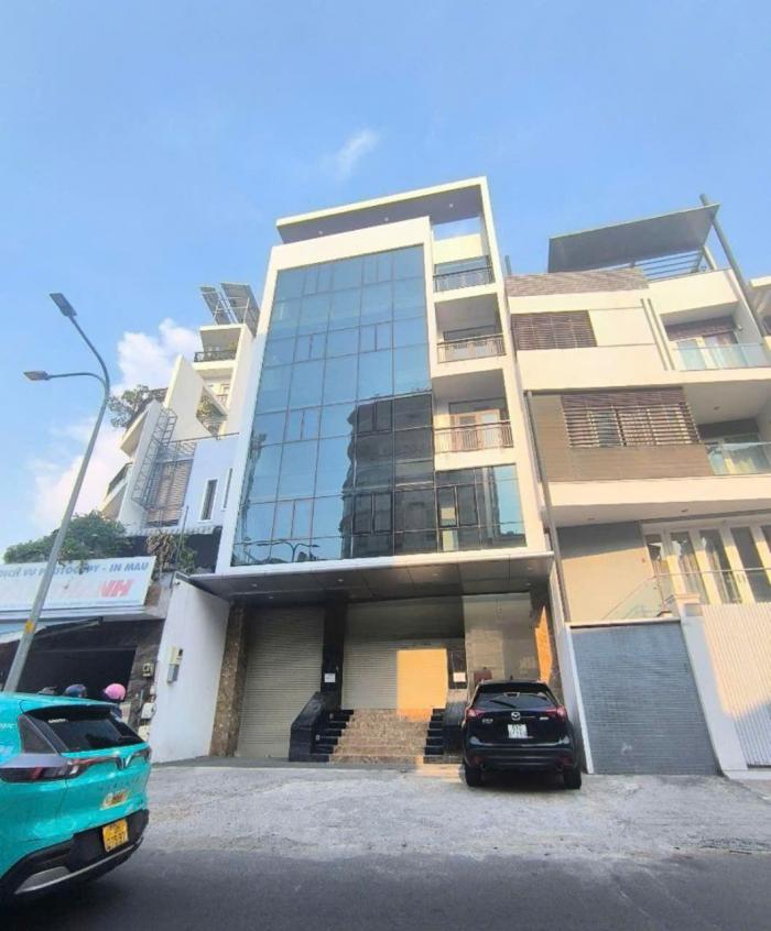 Tòa nhà cho thuê mặt tiền 19B Đặng Văn Ngữ Quận Phú Nhuận