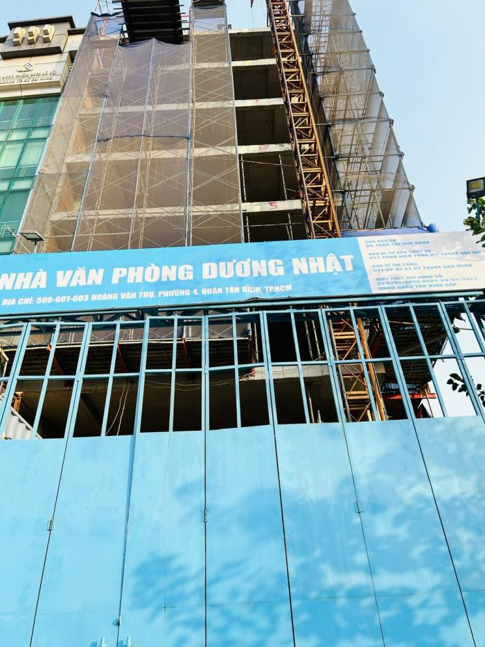 Cho thuê tòa nhà mặt tiền đường Hoàng Văn Thụ