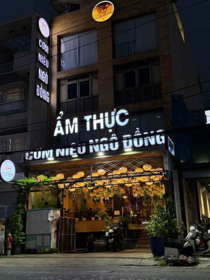 Tòa nhà cho thuê mặt tiền 56B Dương Đức Hiền Quận Tân Phú