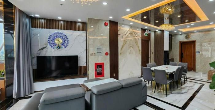 Tòa nhà cho thuê mặt tiền 7A Huỳnh Văn Chính Quận Tân Phú