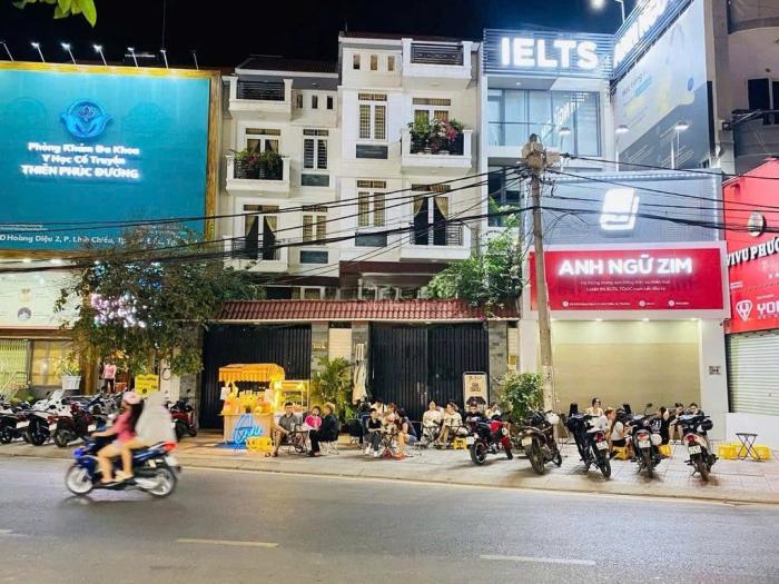 Tòa nhà cho thuê mặt tiền 148A-148B Hoàng Diệu 2 Quận Thủ Đức