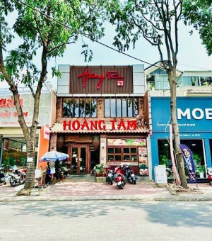 Bán tòa nhà siêu phẩm mặt tiền nhà Ga T3, quận Tân Bình