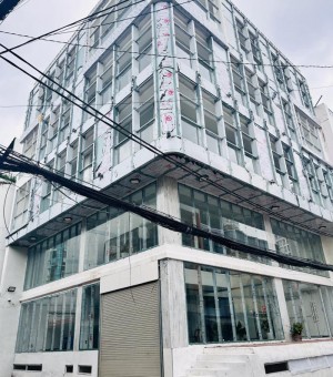 Bán tòa nhà mới xây góc 2 mặt tiền đường Trương Công Định quận Tân Bình