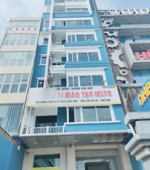 Cho thuê toà nhà mặt tiền đường Cộng Hoà quận Tân Bình