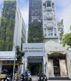 Cho thuê nhà nguyên căn mặt tiền đường Nguyễn Đình Chiểu