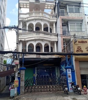 Cho thuê nhà nguyên căn mặt tiền đường  Lê Quang Định