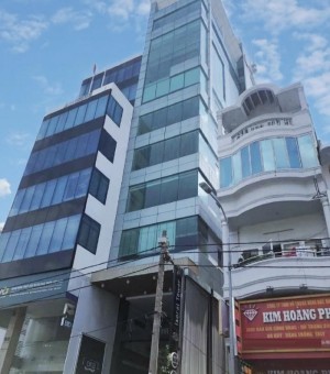 Cho thuê tòa nhà đường Nguyễn Hữu Cầu