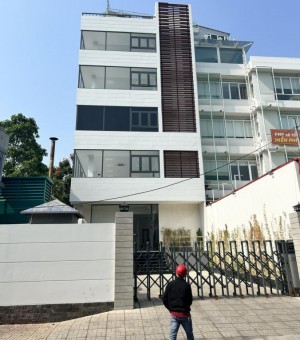 Cho thuê tòa nhà mặt tiền đường Thảo Điền