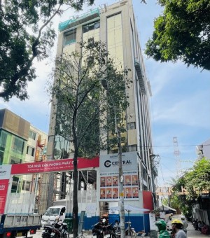 Cho thuê tòa nhà đường Phạm Ngọc Thạch