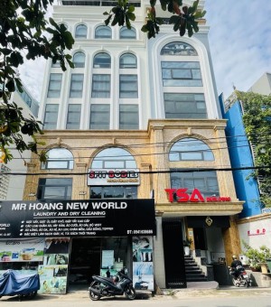 Cho thuê tòa nhà đường Nguyễn Cửu Vân